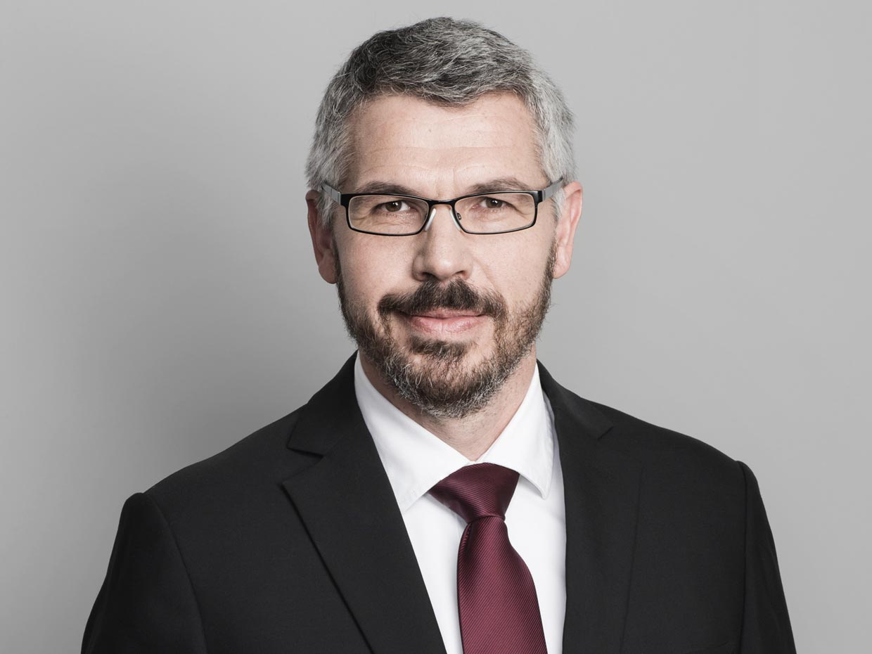  Volker Jüsgen