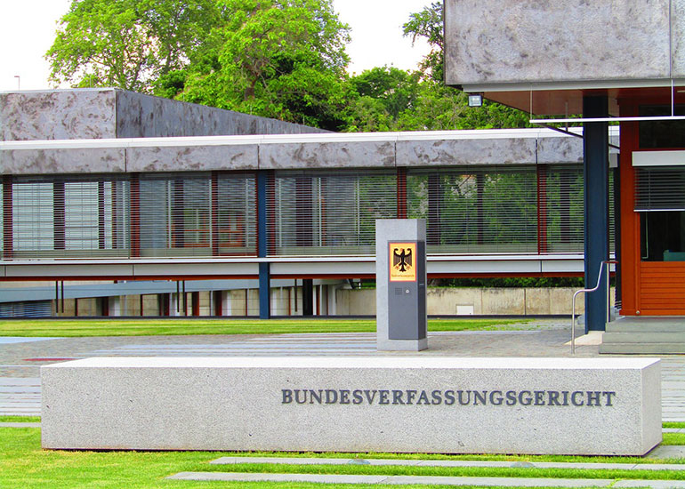 Blick auf das Gebäude des deutschen Bundesverfassungsgerichts.